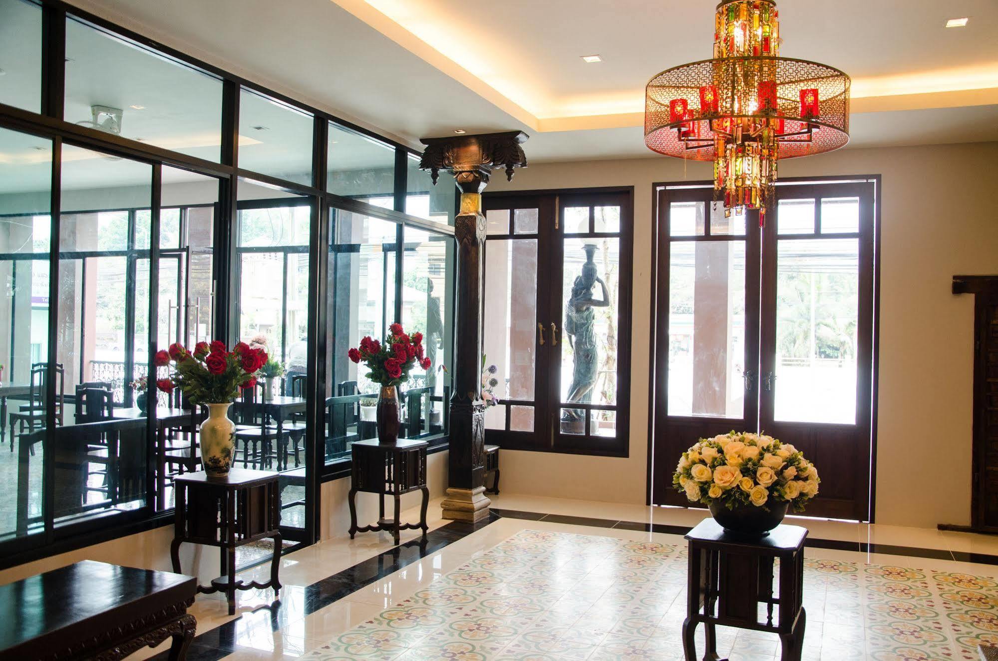 The Sun Terrace Hotel Chiang Mai Exterior photo