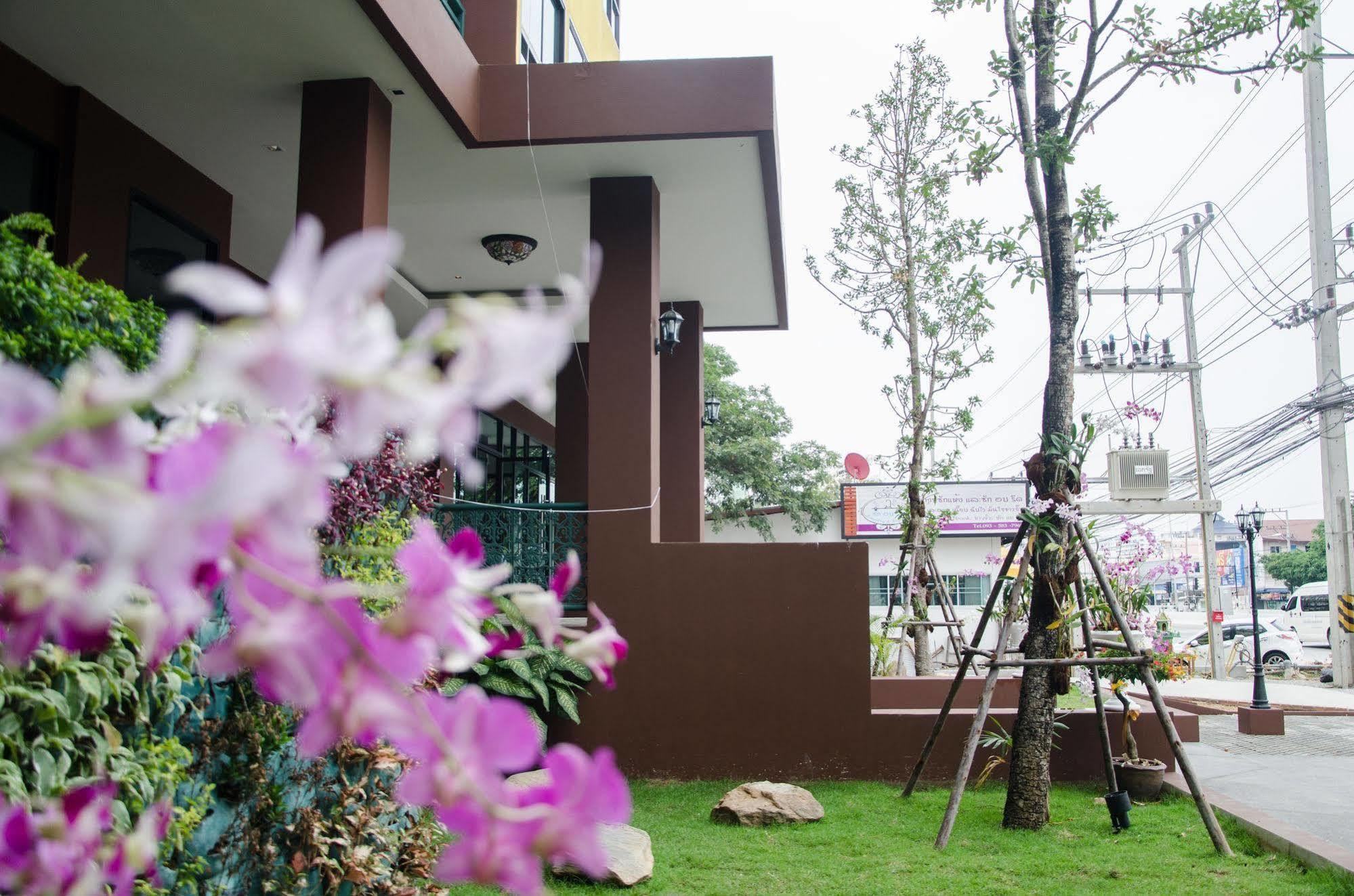 The Sun Terrace Hotel Chiang Mai Exterior photo